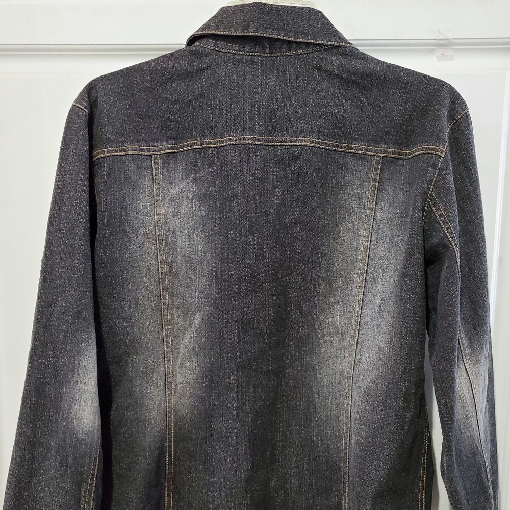Jacket - Picture 8 of 8